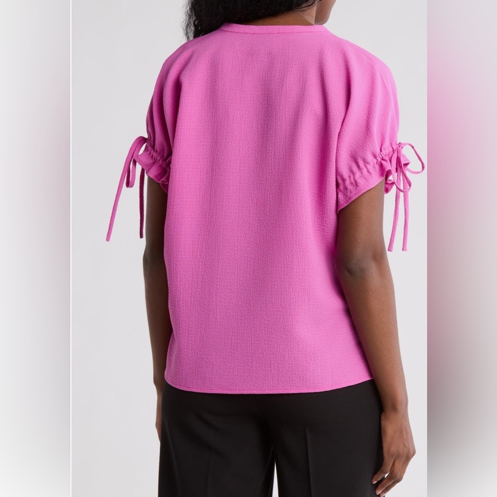 New! Bobeau Women's Pink “rosebud” Top with Tie Sleeves Size Medium - Picture 4 of 16